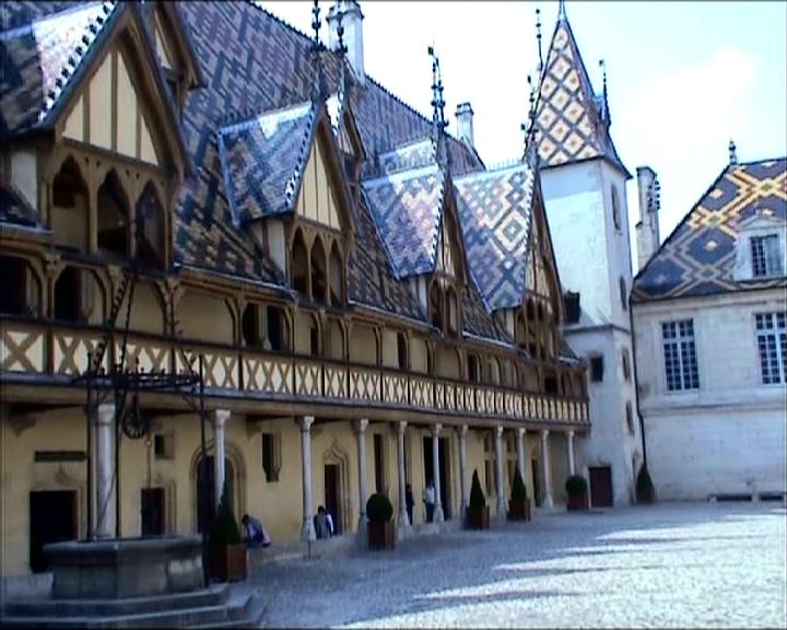 Il vecchio ospedale di Beaune oggi