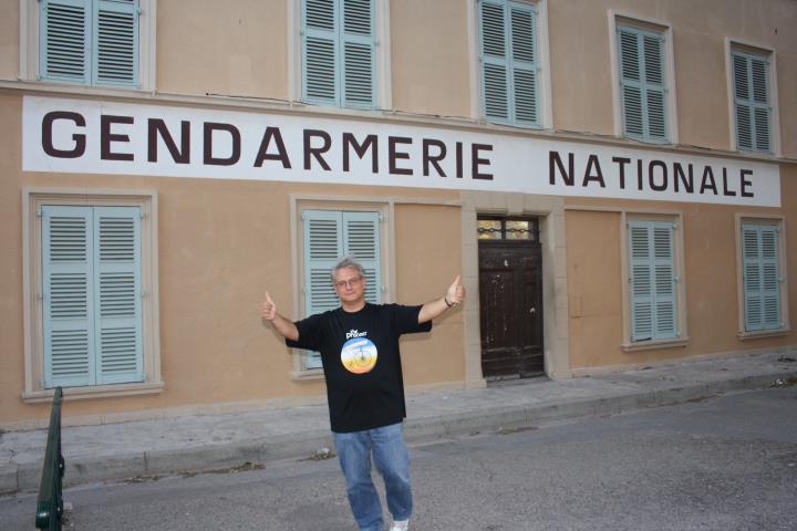 La mitica gendarmeria della saga dei gendarmi di Saint Tropez, oggi restaurata, un vero e proprio luogo culto per gli amanti di Louis de Funès
